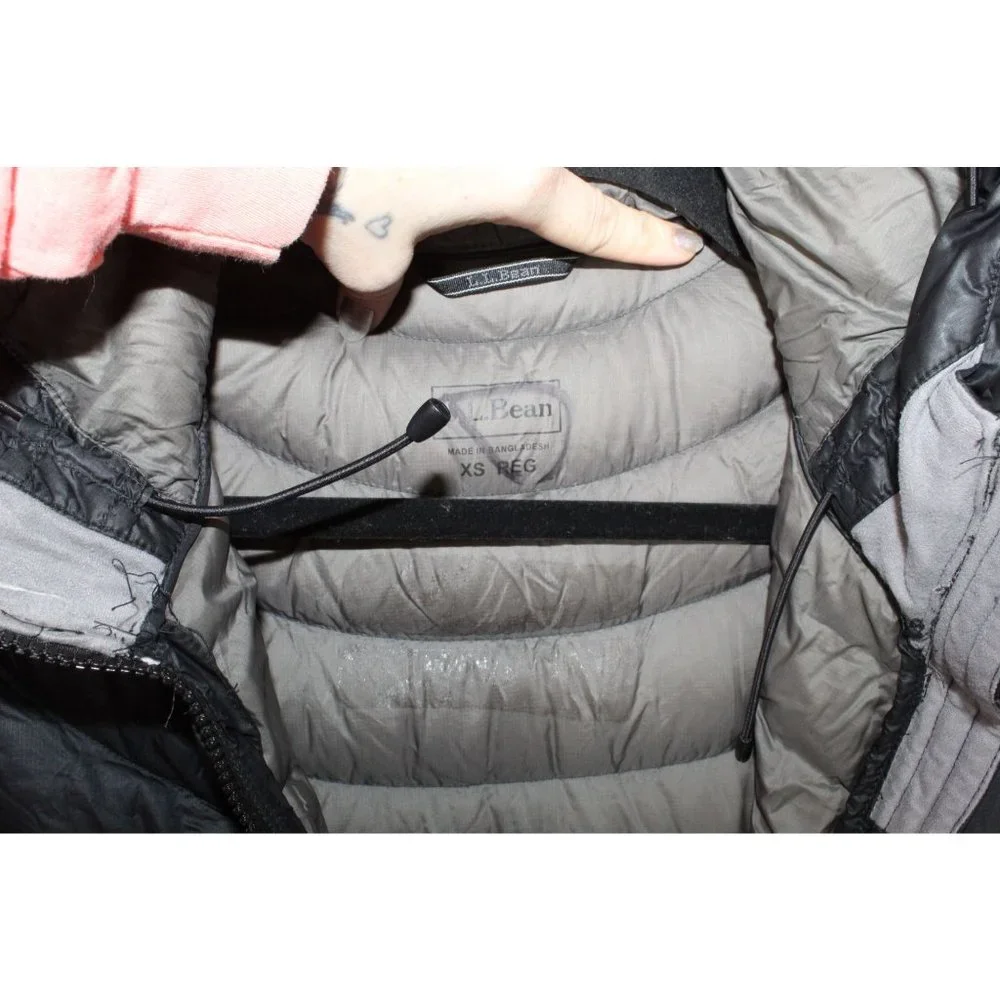 LL Bean Black Nylon Zip Hooded Ultralight Long Down Hooded Coat Size XS - Picture 8 of 12